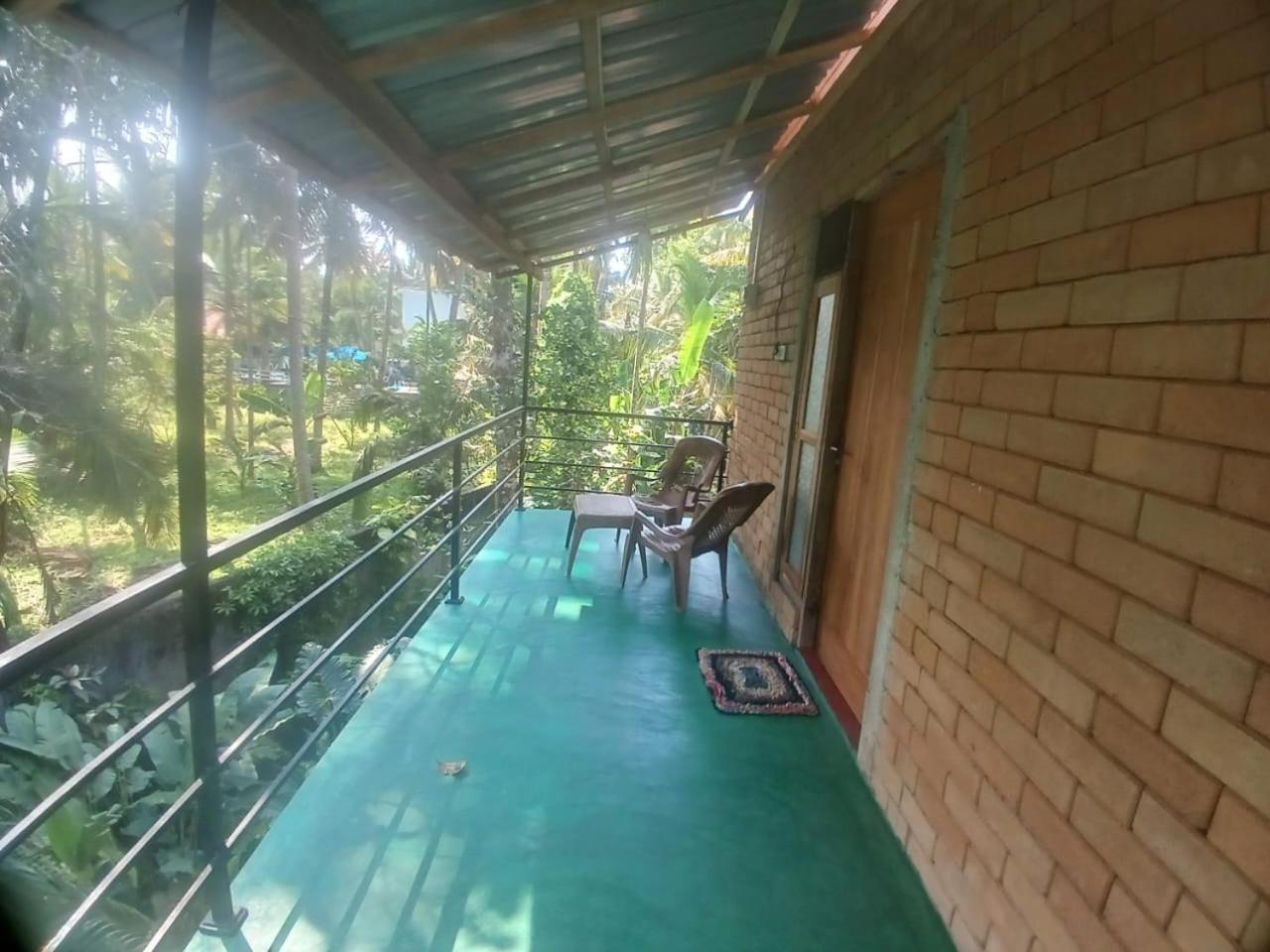 Jungle Guest ,Mirissa Hotel Екстериор снимка